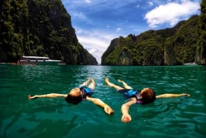 Phuket: 10:00 tur till Phi Phi & Bamboo Island med speedboat