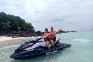 푸켓: 9개 섬을 오가는 4시간 제트 스키 체험