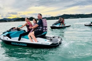 Phuket: 5 oder 8-Inseln Jet Ski Tour mit Mittagessen und Transfer