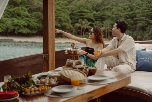 Phuket: Avventura in crociera di lusso in legno di 8 ore e tramonto