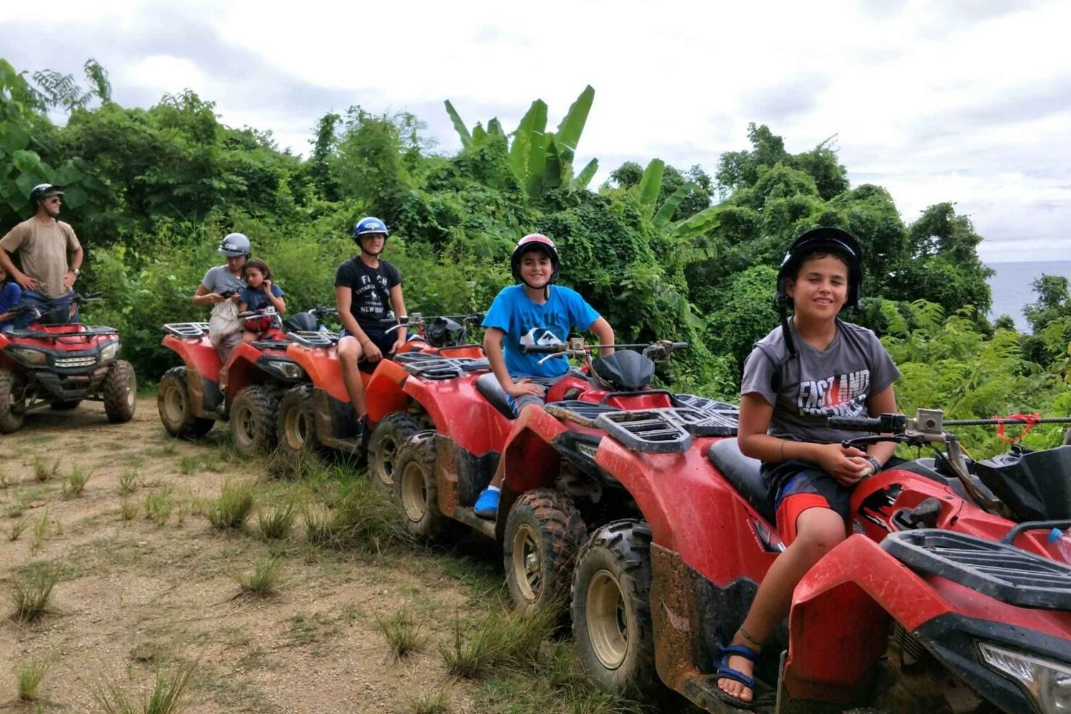Aventure adrénaline en quad et tyrolienne à Phuket
