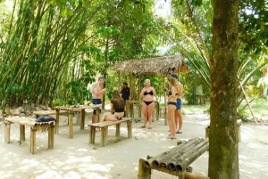 푸켓: 대나무 뗏목, ATV 및 바다거북 프라이빗 투어 카오락