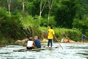 Phuket: Bambus- und Wasser-Rafting mit Elefanten-Baden