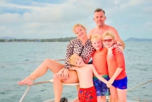 Phuket: Elefantreservat & ATV-äventyrskombination