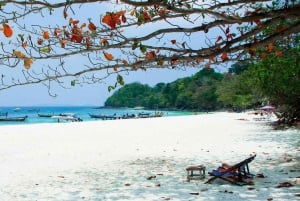 Phuket: Dagstur med hurtigbåt til Banana Beach på Koh Hey