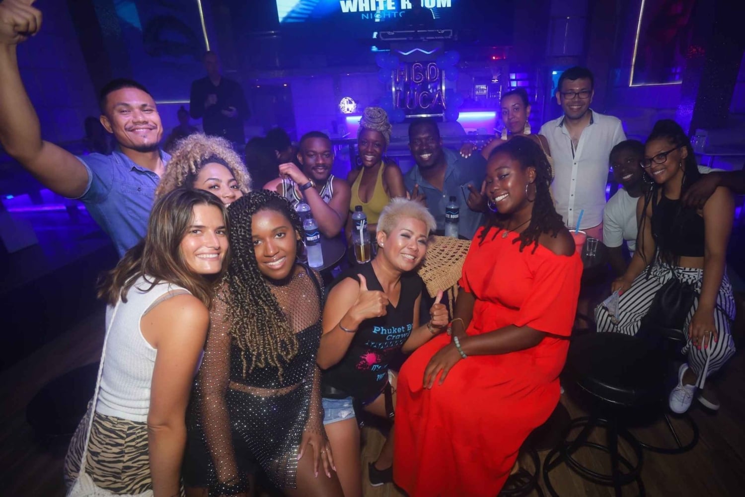 Phuket: Bar Crawl Tour