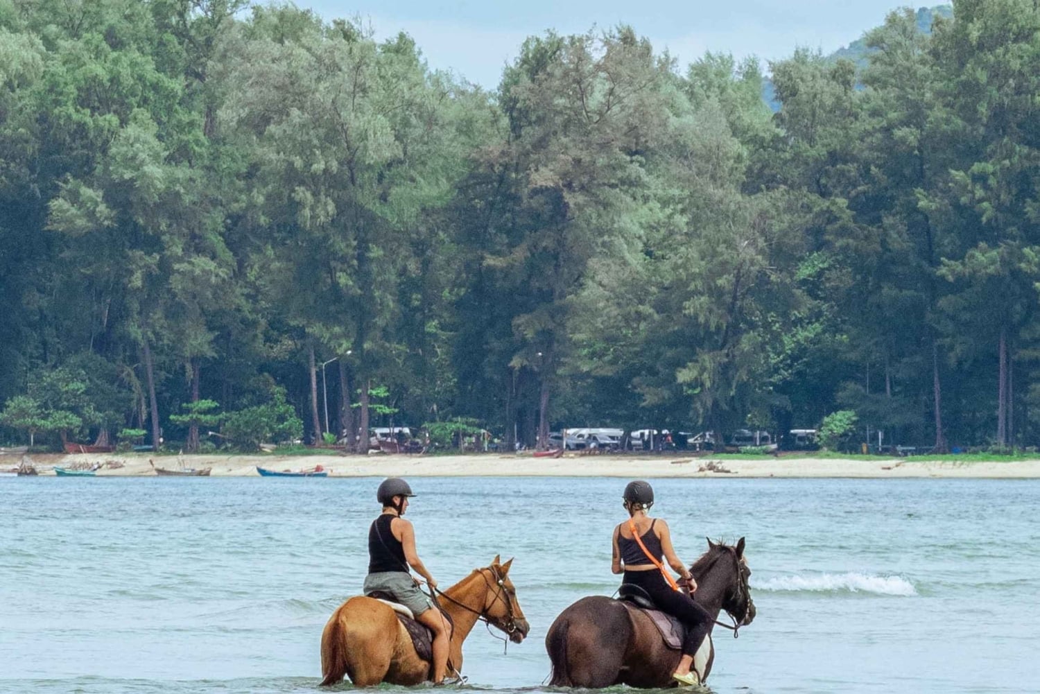 Avventura a cavallo sulla spiaggia di Phuket