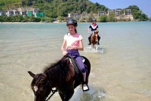 Avventura a cavallo sulla spiaggia di Phuket