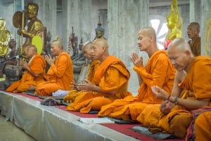 Phuket: Big Buddha, Wat Chalong and Town Half Day Tour