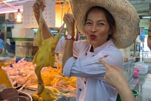 プーケット - ブルー エレファントのタイ料理教室と市場ツアー