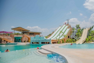 Phuket: Blue Tree vattenpark och strandklubb med transfer