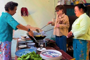 Phuket: City Tour and Cooking Class with Phothong Ride