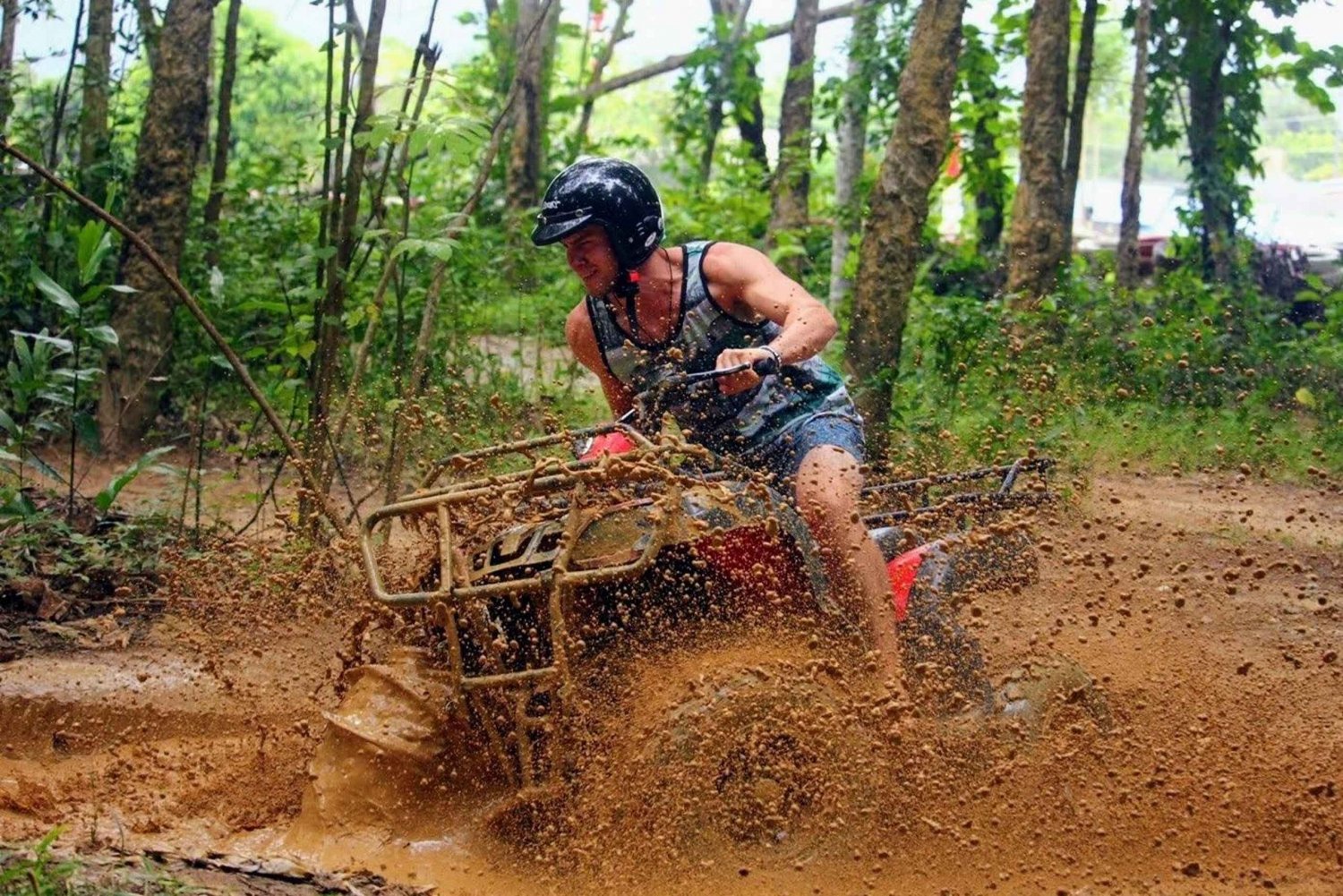 Phuket Stadtführung mit ATV Abenteuer und Elefantenfütterung