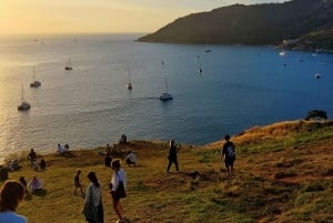 Stadsrondleiding Phuket met nachtmarktbezoek & olifanten voeren