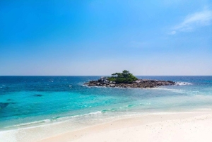 Phuket: Korallit ja Racha-saaret -jahdttretki lounaalla