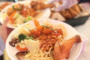 Phuket: Korallit ja Racha-saaret -jahdttretki lounaalla