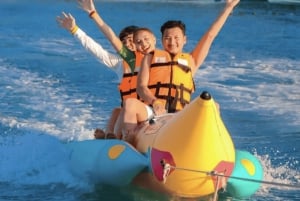 Phuket: Katamaran-cruise til Coral- og Racha-øyene og grillingfest