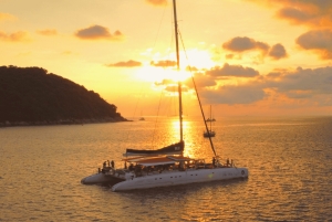 Phuket: Festkatamaran til koral- og Racha-øerne