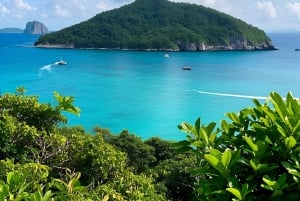 Phuket: Viagem de snorkeling às ilhas de coral e racha com almoço