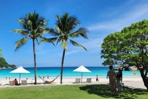 Phuket: Snorklingtur til Coral- og Racha-øyene med lunsj