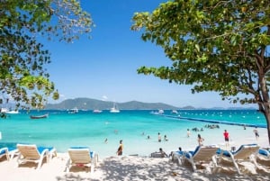 Phuket: Snorklingtur til Coral- og Racha-øyene med lunsj