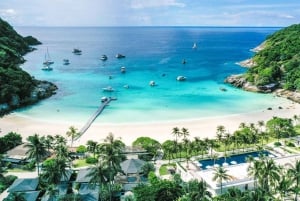 Phuket: Snorklingtur til Coral- og Racha-øyene med lunsj