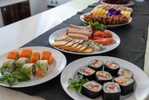 Phuket: Katamarantur med lunsj i korall- og Racha Islands-øyene