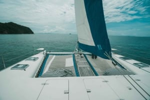 Phuket: Katamarantur med lunsj i korall- og Racha Islands-øyene