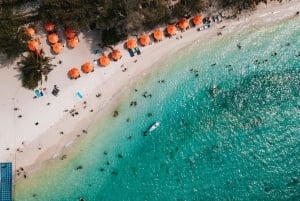 Phuket: kolacja o zachodzie słońca na wyspie Koralowej i Promthep na pokładzie katamaranu