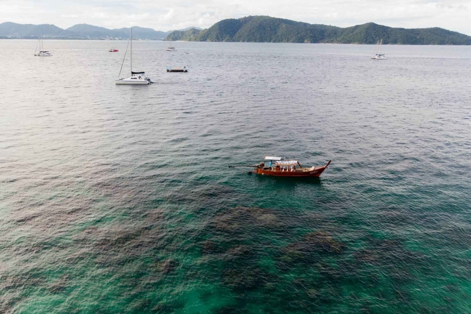 Phuket: Coral Island Luxury Long Tail Boat Halbtagestour