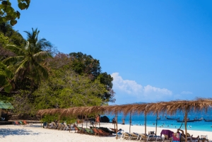 Phuket: Tour privato in motoscafo dell'Isola dei Coralli