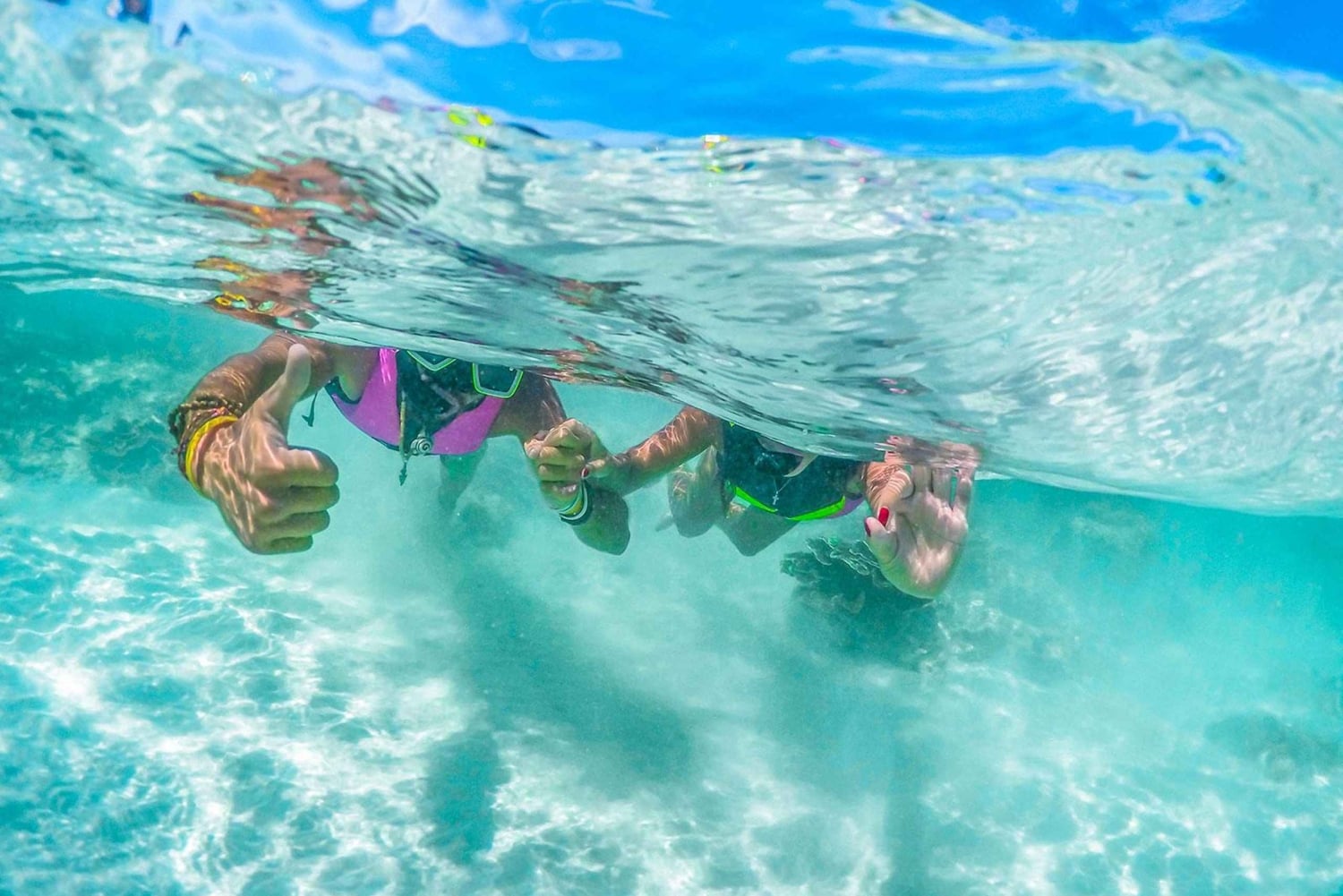 فوكيت: رحلة الغطس والأنشطة المائية في جزيرة المرجان