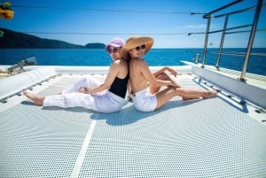 فوكيت: جزيرة المرجان وعشاء عند غروب الشمس على متن قارب الشراع