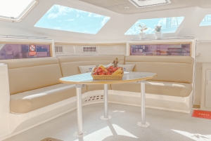 푸켓: 코랄 또는 마이톤 섬 프라이빗 럭셔리 카타마란 투어