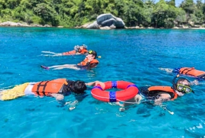 Phuket: Wycieczka snorkelingowa na wyspy Koralowe, Racha i Maiton