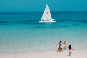 Phuket: Luksusowy rejs katamaranem z zachodem słońca i koralowcami