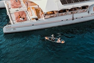 Phuket: Luksusowy rejs katamaranem z zachodem słońca i koralowcami