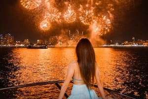 Phuket: Luksusowy rejs katamaranem z zachodem słońca i koralowcami