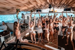 Phuket: Luksusowy rejs katamaranem z zachodem słońca i koralowcami