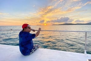 Phuket: Coral Yacht-båttur til Coral Island med solnedgang