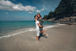 Phuket: couple photoshoot at Surin Beach