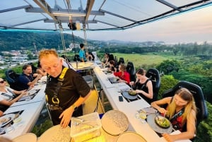 Phuket : Cocktails de l'après-midi ou dîner dans le ciel