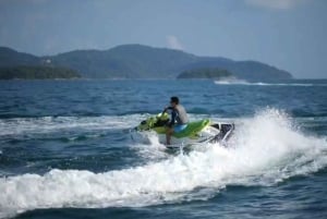 Phuket: E-jetski og vandsport patong til leje og tur