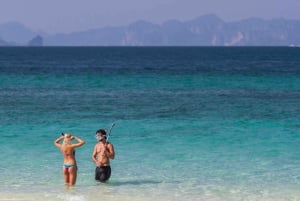 Phuket: Excursión a la isla Phi Phi y la bahía Maya con almuerzo