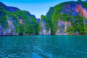 Phuket: Schnellboot nach Phi Phi, Bamboo, Schnorcheln & Mittagessen