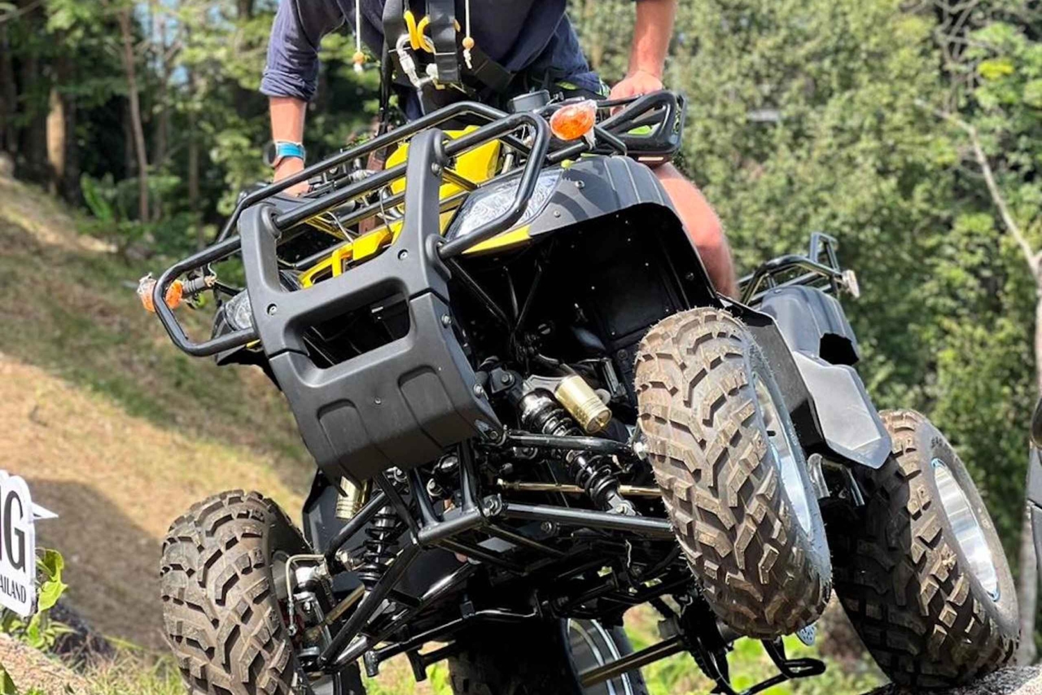 Phuket: Aldeia dos Elefantes e Tour pela Cidade com Zipline e ATV