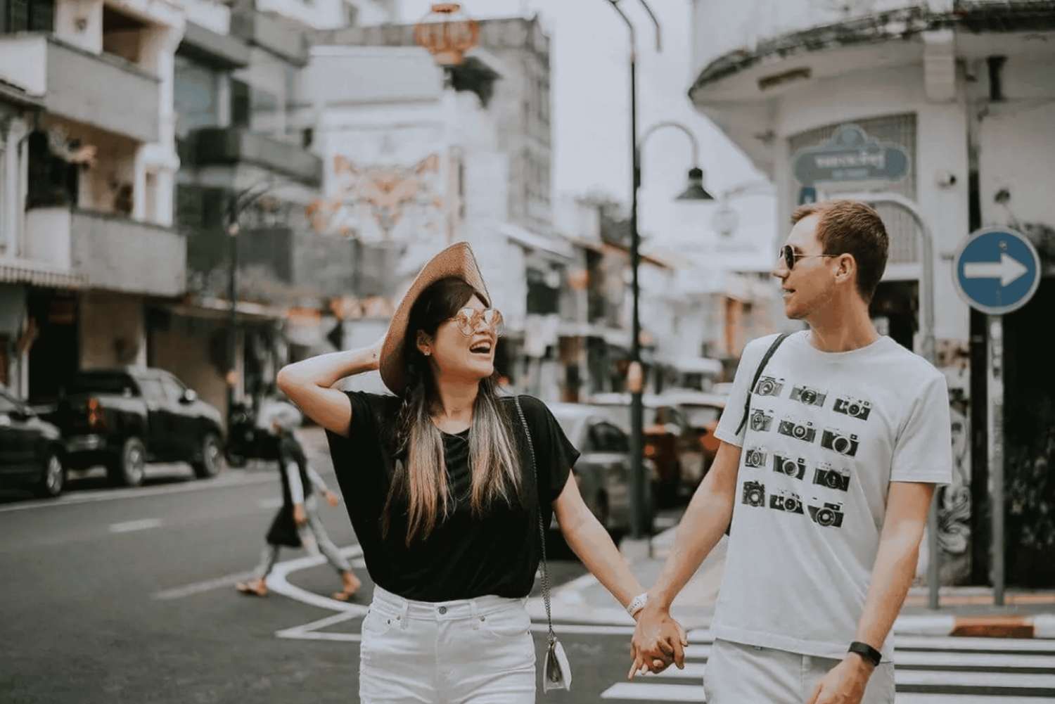 푸켓 매혹적인 카바레 나이트 체험