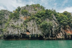 Phuket: Excursión de un día a las islas Phi Phi, Maya y James Bond