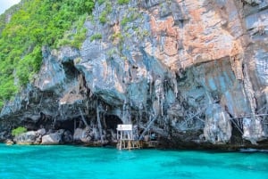 Phuket: Excursión de un día a las islas Phi Phi, Maya y James Bond