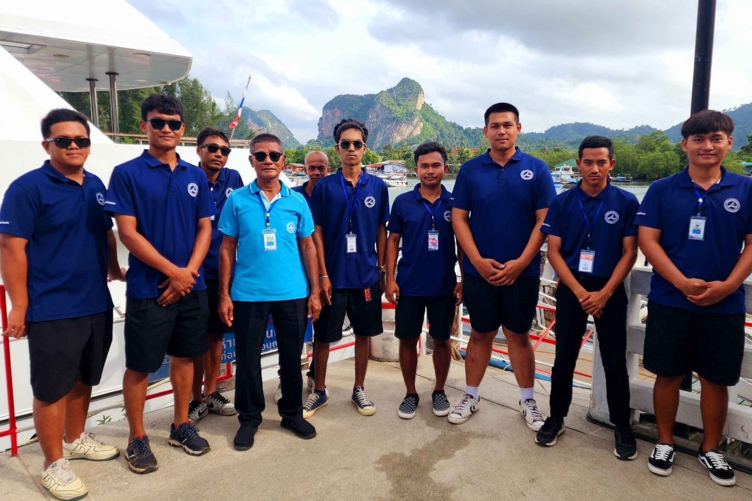 プーケット：アオナン、ライレイ、ランタ間のフェリー移動サービスをご利用いただけます